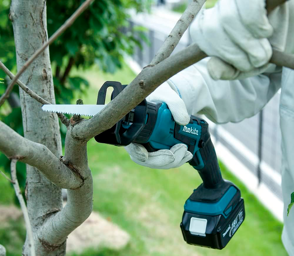 Fierăstrău sabie cu acumulator (fără bat) MAKITA DJR183Z 18V photo 2