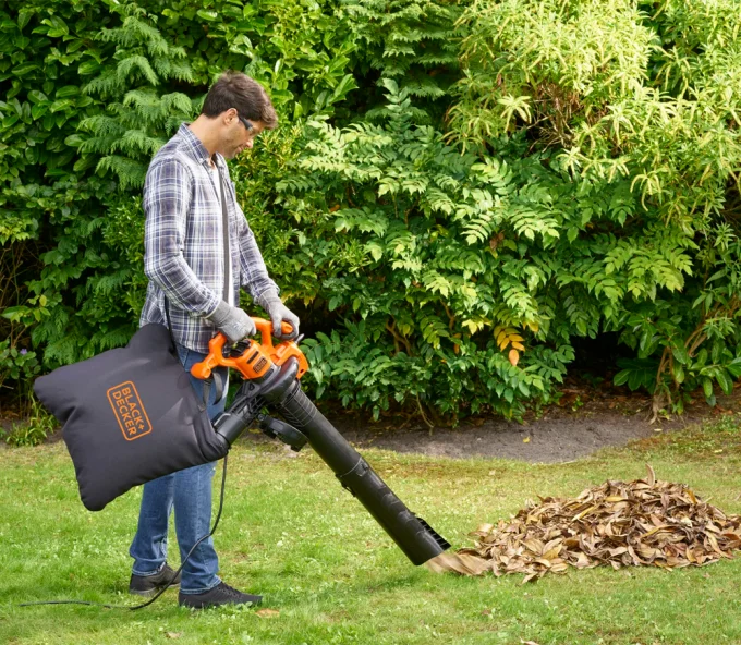 Воздуходувка электрическая BLACK&DECKER BEBLV260 2600вт 11700л/мин-9