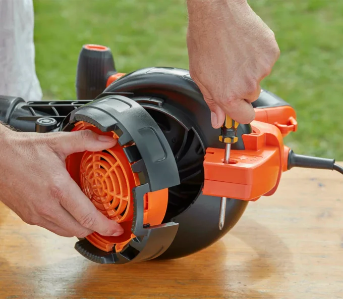 Suflanta electrica BLACK&DECKER BEBLV300-QS 3000w 15000l/min-7
