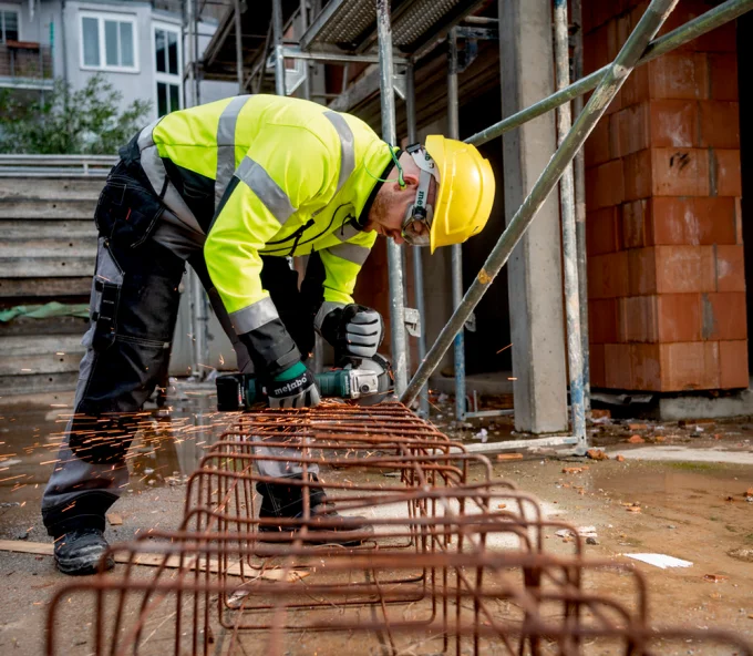 Угловая шлифмашина аккумуляторная METABO 602371850 125мм 18В-3