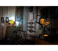 Фонарь строительный аккумуляторный (без АКБ) DEWALT DCL043-XJ 120/1000лм 18В-5