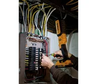 Фонарь строительный аккумуляторный (без АКБ) DEWALT DCL050-XJ 250/500лм 18В-6