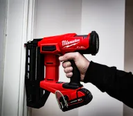 Capsator cu acumulator (fără bat) MILWAUKEE 16GA M18FN16GS-0X 180bat/min 18V-7