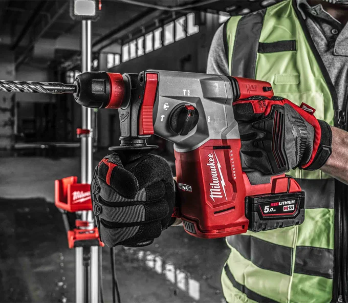 Ciocan rotopercutor cu acumulator MILWAUKEE M18 BLHX100P-502P 2.3J 18V 5Ah-6