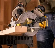 Fierăstrău circular cu acumulator (fără bat) STANLEY SFMCS500B-XJ 165mm 18V-4