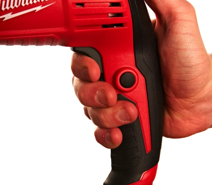 Mașină de găurit cu percutie MILWAUKEE PD-705 705w-6