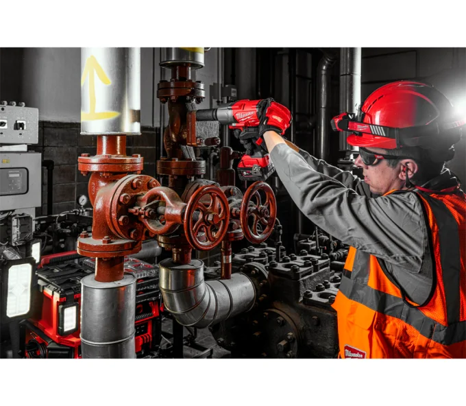 Гайковерт аккумуляторный 18V 2x5Ah MILWAUKEE M18 ONEFHIWF34-502X 2034Нм-6