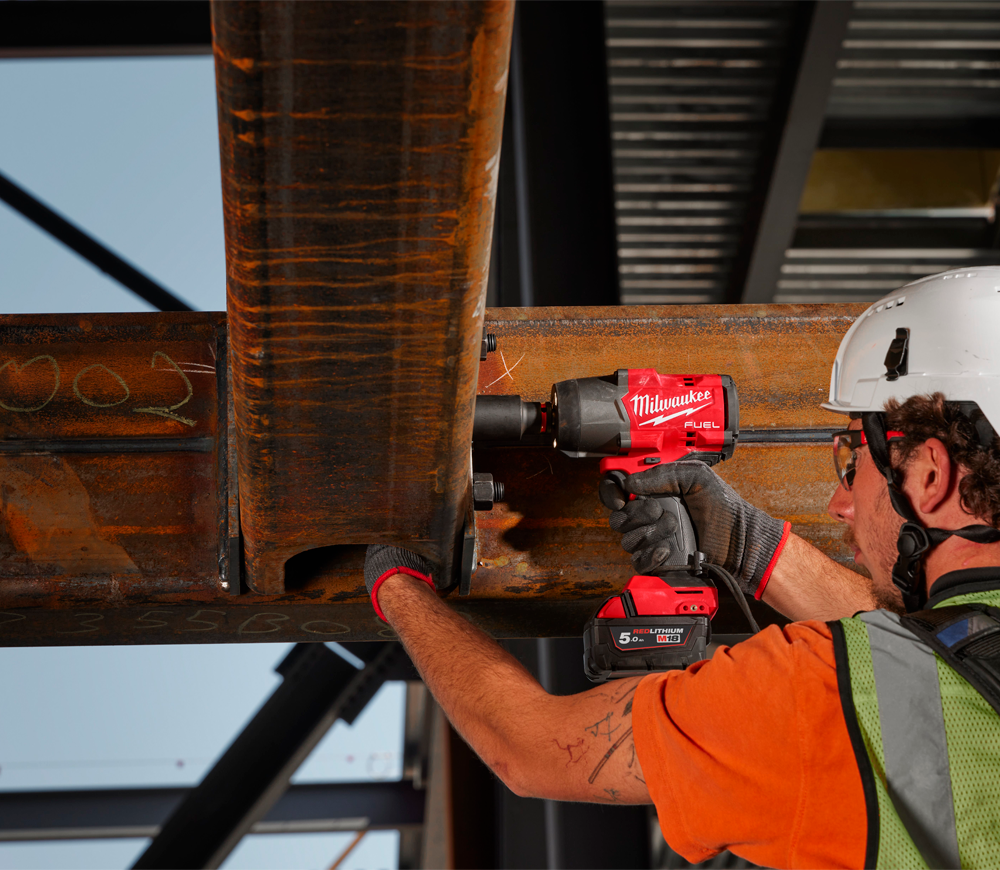 Mașină de înșurubat cu impact cu acumulator (fără bat) 18V MILWAUKEE M18 FHIW2F12-0 2034Nm photo 4