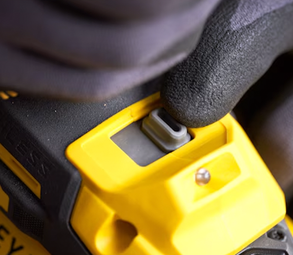 Mașină de înșurubat  cu impact cu acumulator (fără bat) STANLEY SFMCF940B-XJ  949Nm photo 4