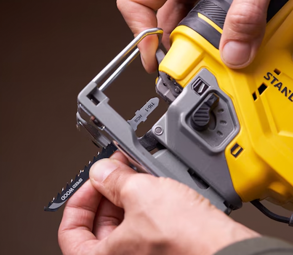Fierăstrău pendular cu acumulator (fără bat) STANLEY SFMCS650B-XJ 18V photo 3