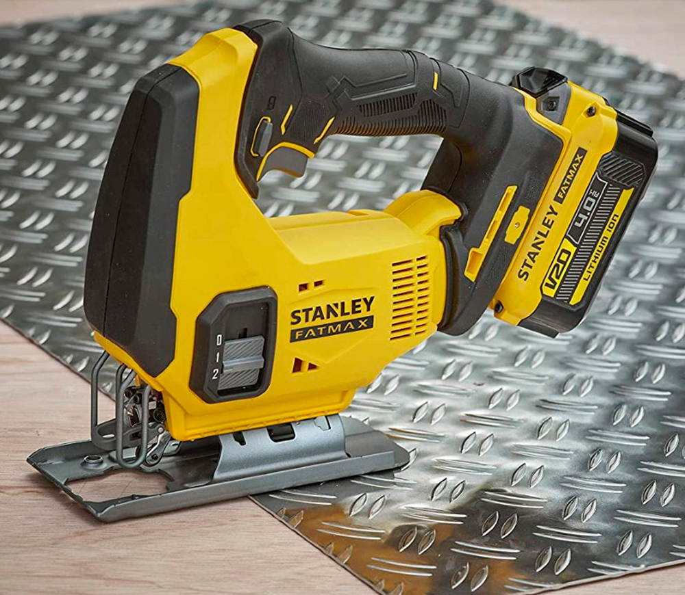 Fierăstrău pendular cu acumulator (fără bat) STANLEY SFMCS600B-XJ 18V photo 5