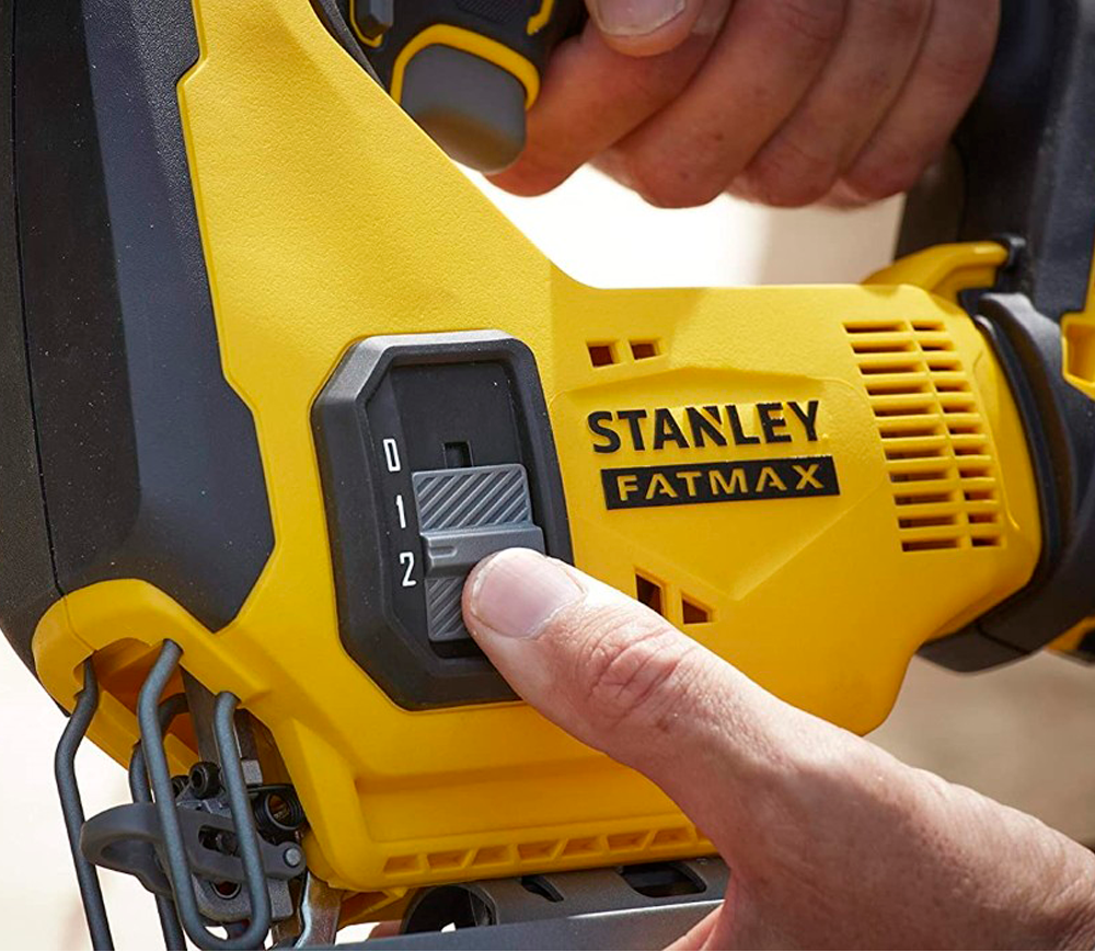 Fierăstrău pendular cu acumulator (fără bat) STANLEY SFMCS600B-XJ 18V photo 6