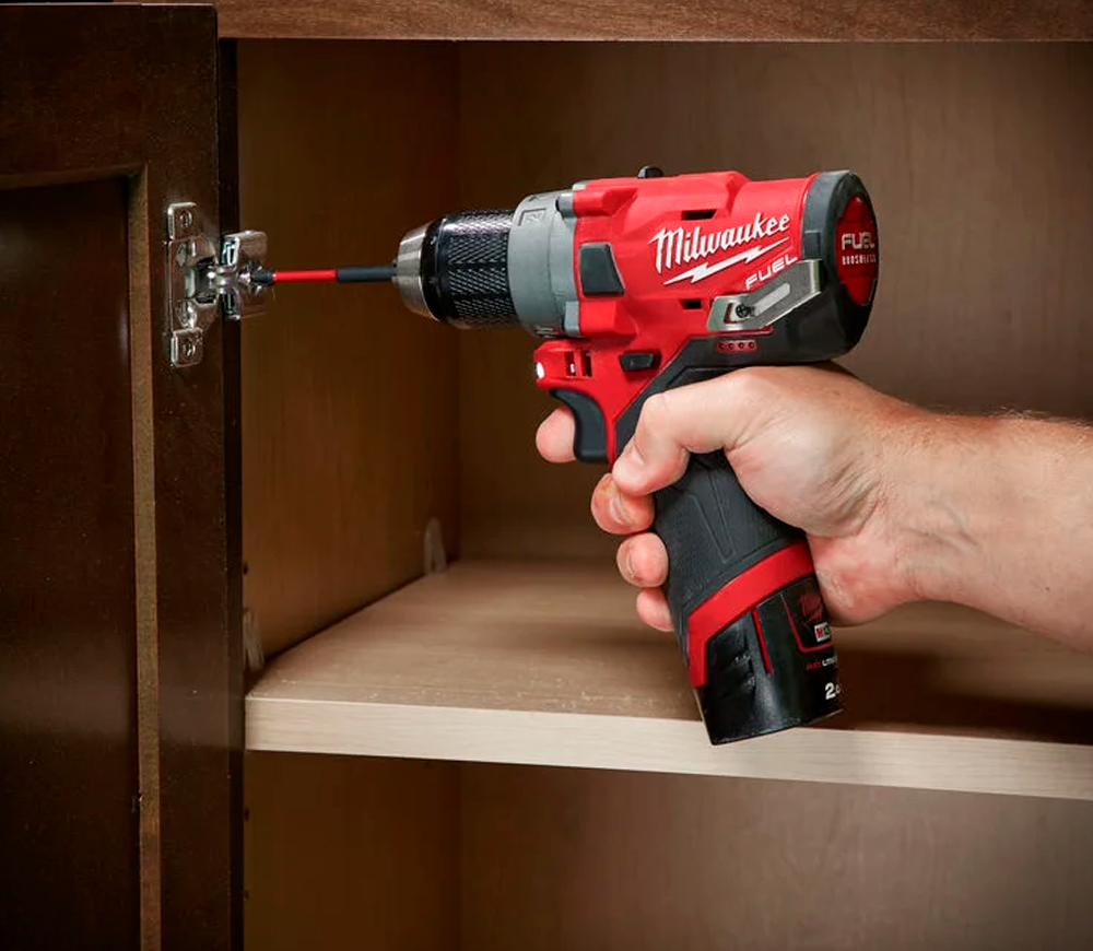 Mașină de înșurubat cu acumulator MILWAUKEE M12 FDD-202X 12V 2Ah photo 7