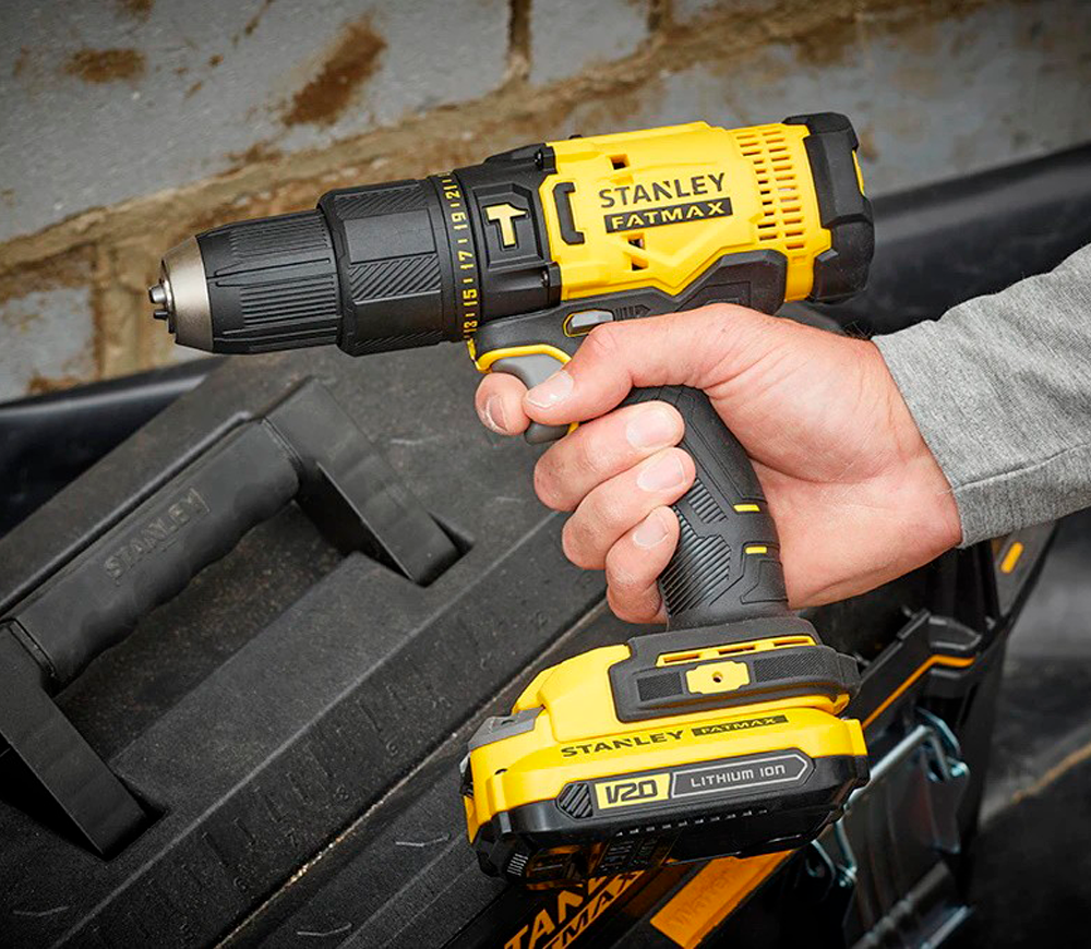 Шуруповёрт аккумуляторный STANLEY SFMCD711C2K-QW 18В 1.5Ач photo 2