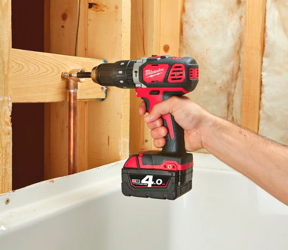 Шуруповёрт аккумуляторный ударный MILWAUKEE M18 BPD-202C 18В 2Ач photo 6