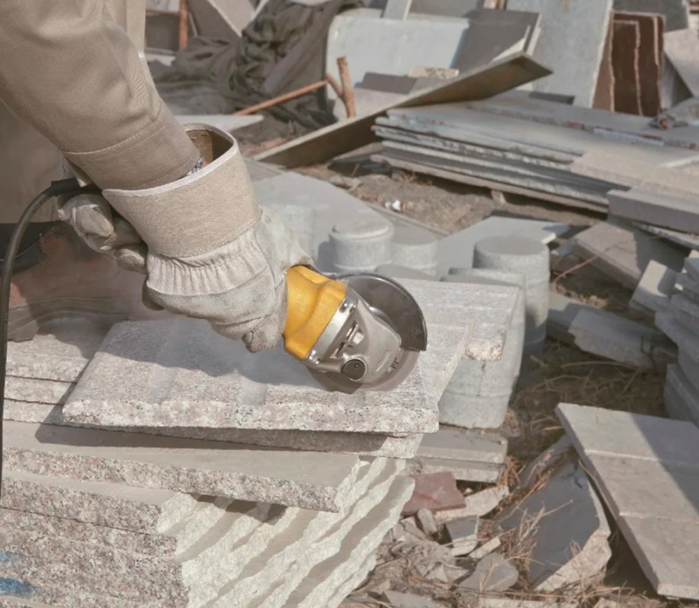 Угловая шлифмашина STANLEY STGS9125 900вт 125мм photo 4