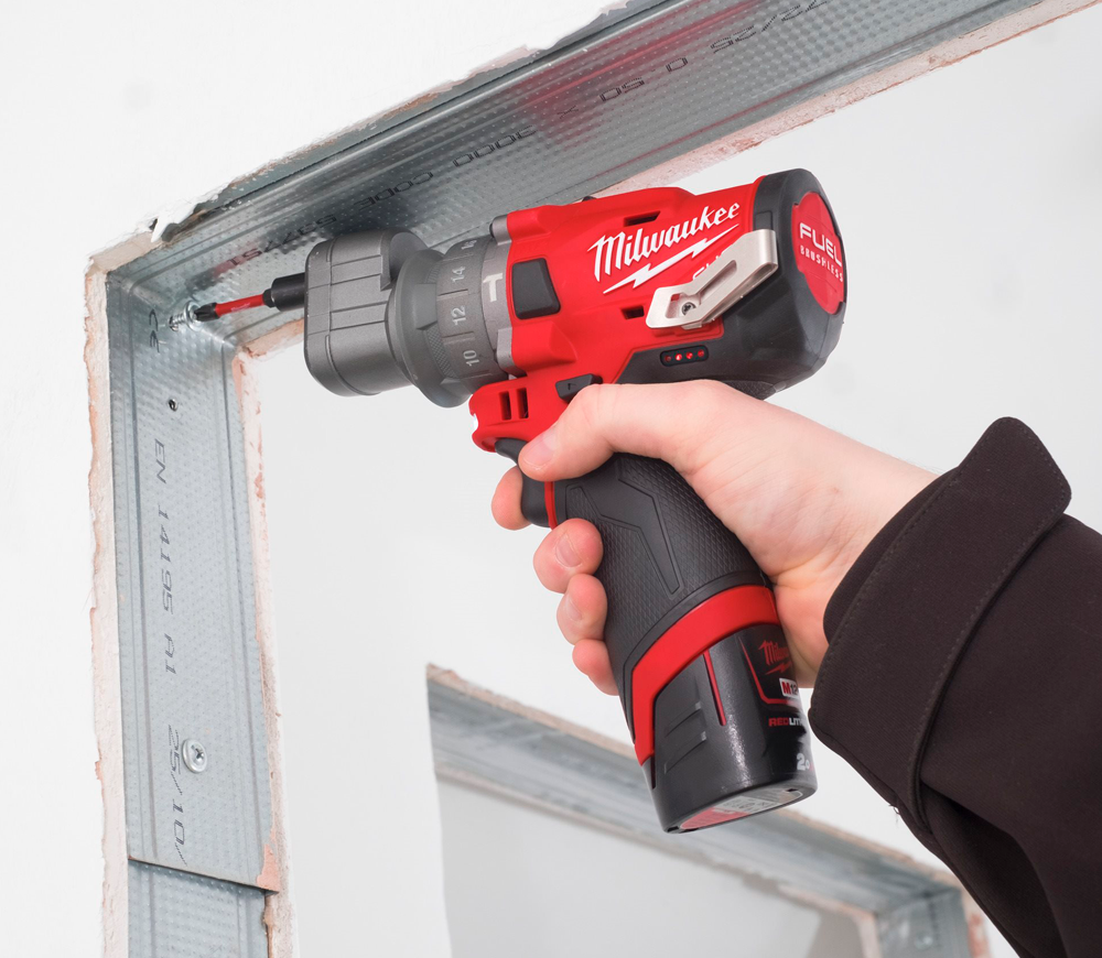 Шуруповёрт аккумуляторный ударный MILWAUKEE M12 FPDXKIT-202X 18В 2Ач photo 9