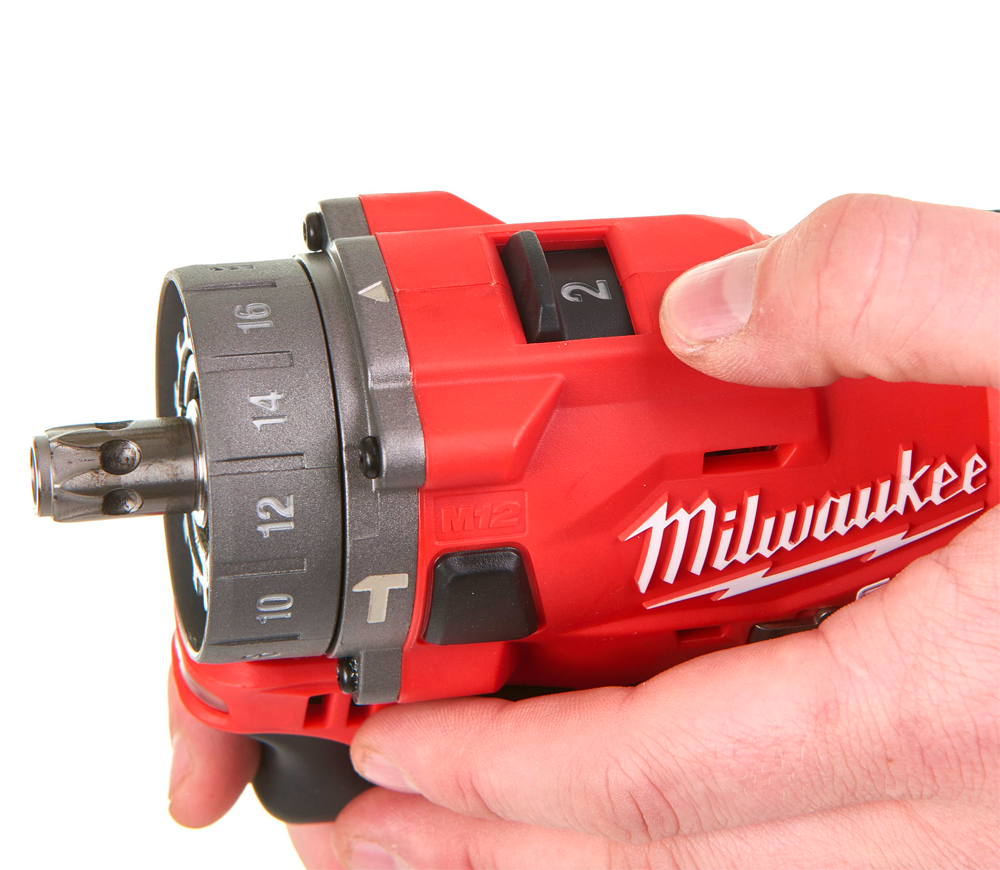Шуруповёрт аккумуляторный ударный MILWAUKEE M12 FPDXKIT-202X 18В 2Ач photo 5