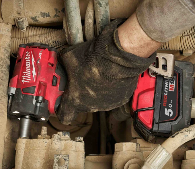 Гайковерт аккумуляторный (без АКБ) 18В MILWAUKEE M18 FIW2P12-0X 339Нм-2