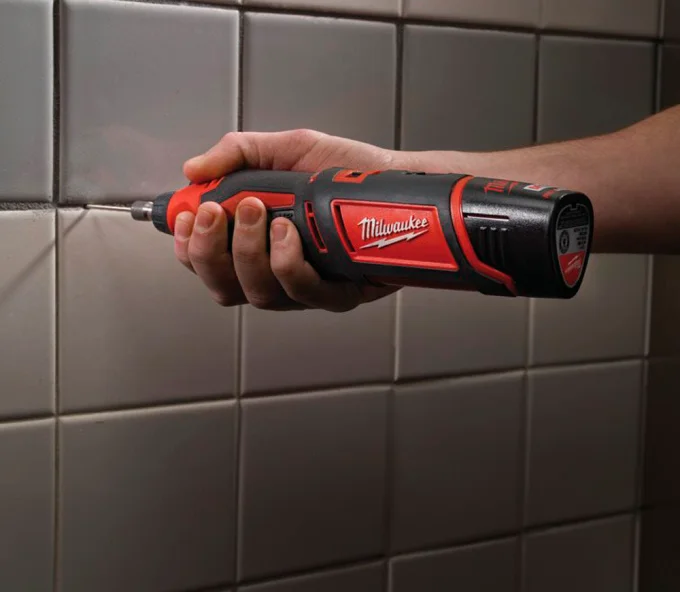 Polizor drept fără fir (fără bat) MILWAUKEE C12 RT-0 12V-9