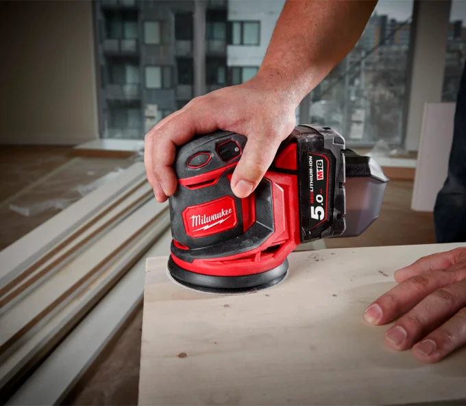 Mașină de șlefuit excentrică fără fir (fără bat) MILWAUKEE M18 BOS125-0 125mm 18V-5