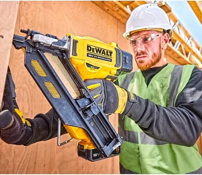 Capsator cu acumulator DEWALT DCN950N 120bat/min 18V-5