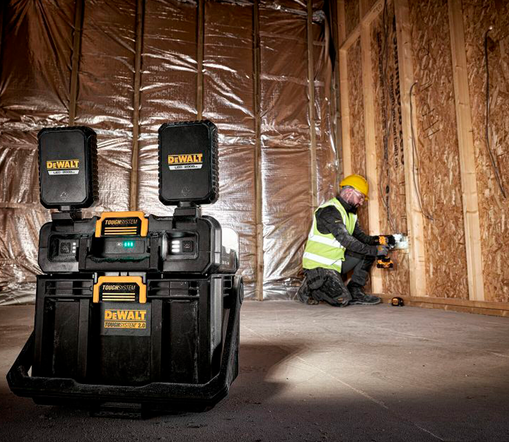 Ящик с прожектором DEWALT DWST08061-1 Пластик photo 1