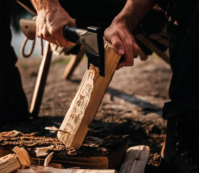 Универсальный топор FISKARS Norden N7 355мм 0.79kg-3