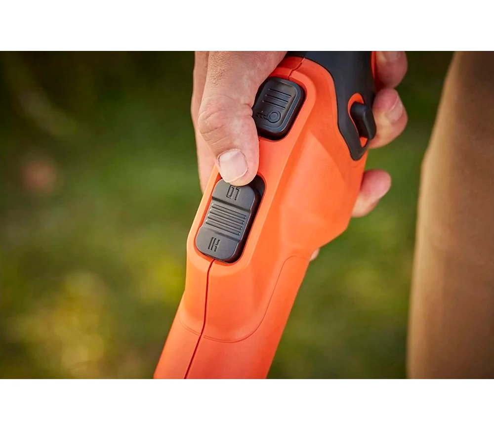 Триммер аккумуляторный BLACK&DECKER BCSTE636L1-QW 36В 2.5Ач photo 1