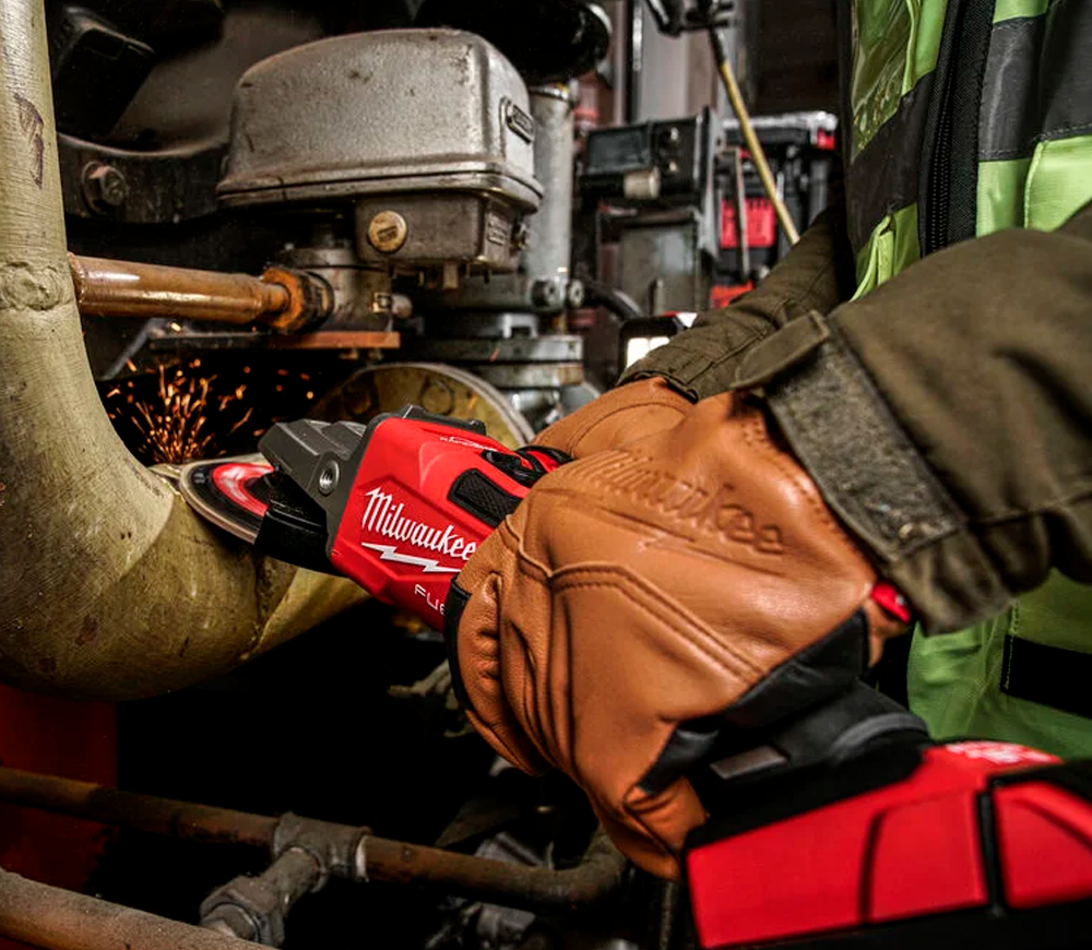 Угловая шлифмашина аккумуляторная MILWAUKEE M18 FSAGF125XB-0X 125мм 18В photo 3