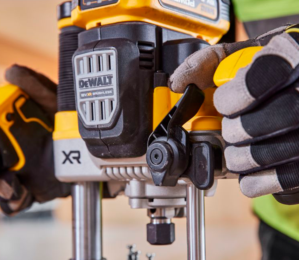 Mașină de frezat cu acumulator (fără bat) DEWALT DCW620NT-XJ 63mm 18V photo 8