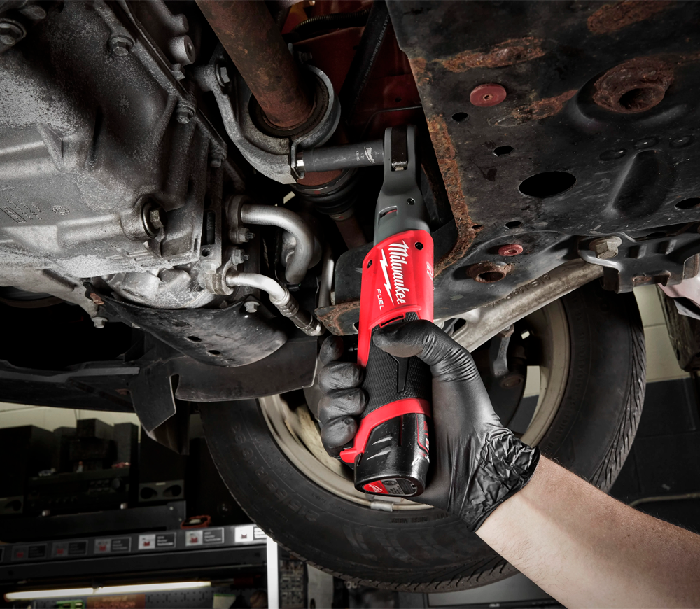 Cheie cu clichet fără fir (fără bat) MILWAUKEE M12FIR38-0 12V  75Nm photo 5