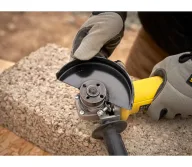Угловая шлифмашина STANLEY FMEG615-QS 600вт 115мм-6