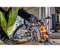 Fierăstrău circular cu acumulator (fără bat) DEWALT DCS579NT-XJ 190mm 54V-4