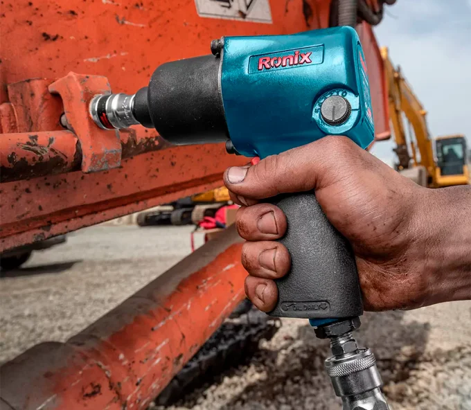 Mașină de înșurubat cu impact pneumatică RONIX RA-1201 900Nm 7500rot/min-8