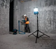 Lanternă construcții cu acumulator BOSCH GLA 18VH-7500 Professional (Solo) 3750/7500lm 18V-5