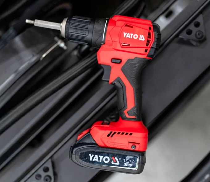 Шуруповёрт аккумуляторный YATO YT827788 18В 2Ач-5