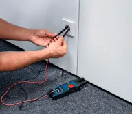 Токоизмерительные клещи BOSCH GFM 1000-15 + MH 1 1000В 200A 0/1000В-5