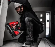Capsator cu acumulator (fara bat) MILWAUKEE M18 FN16GA-0 18V-10