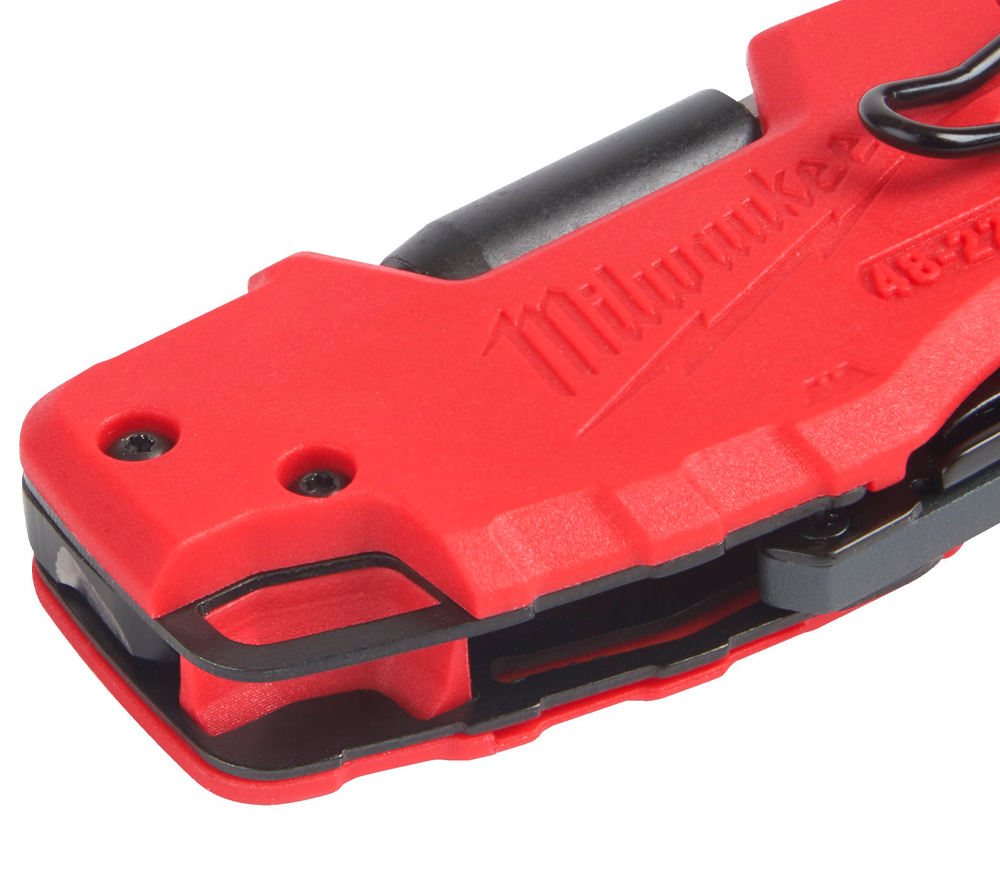 Cuțit pentru construcții MILWAUKEE FASTBACK™ 18mm-7