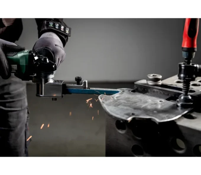 Шлифмашина ленточная аккумуляторная (без АКБ) METABO BFVB 18 LTX BL 90 18В-3