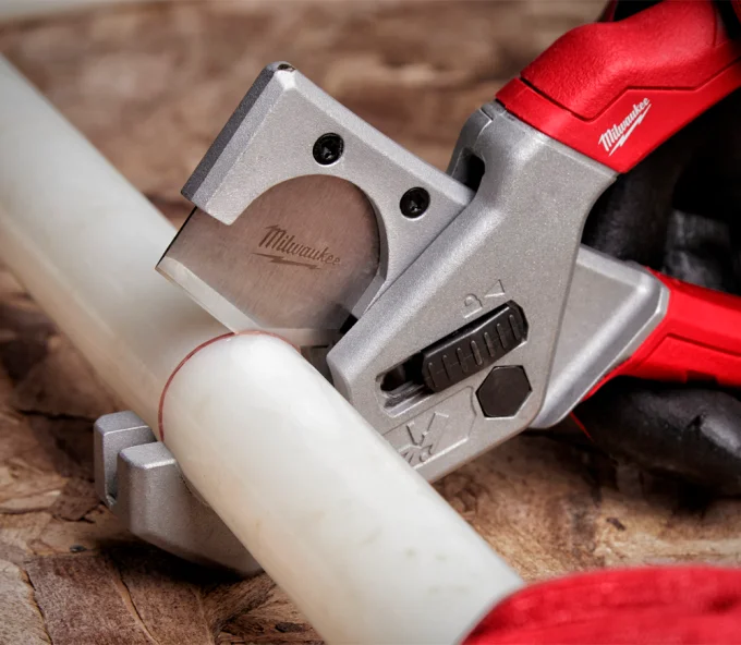 Резак для труб MILWAUKEE Plastic Cutter-5
