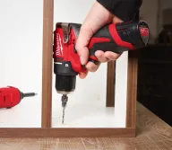 Шуруповёрт аккумуляторный MILWAUKEE M12 BLDDRC-202C 12В 2Ач-7