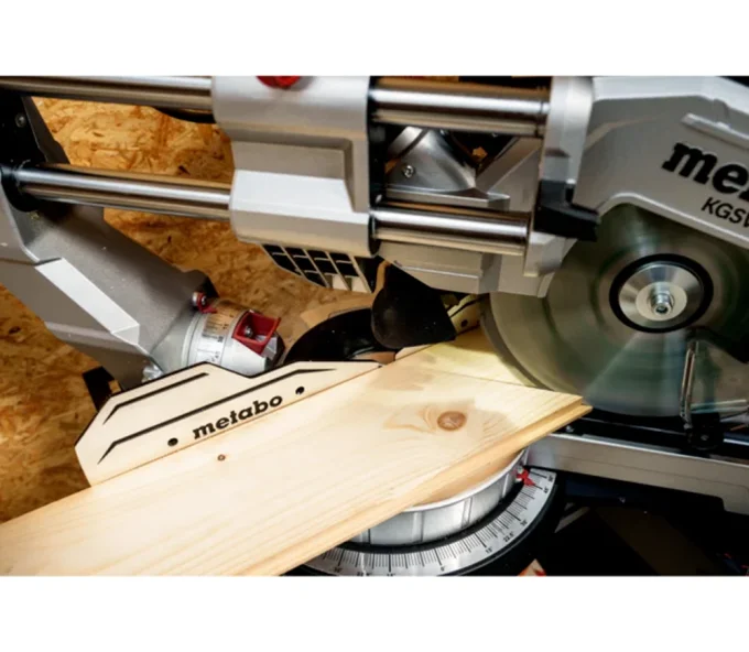 Fierăstrău  circular staționar METABO KGSV 216 MC 1500w 216mm-6
