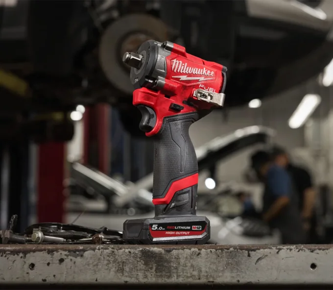 Mașină de înșurubat cu impact cu acumulator (fără bat) MILWAUKEE M12 FCIWP12G3-0 12V 746Nm-8