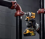 Гайковерт аккумуляторный DEWALT DCF922P2T-QW 18В 5Ач 610Нм-7