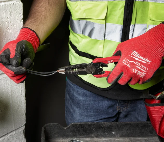 Клещи для снятия изоляции MILWAUKEE 7 in 1 Combination Plier-2