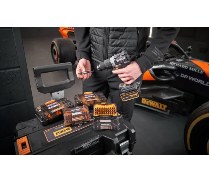 Набор бит с угловым адаптером DEWALT McLaren Limited Edition DT70782-QZ PH/PZ/TX 25/57мм-6