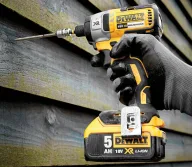 Set de unelte cu acumulator DEWALT DCK422P3-QW-8
