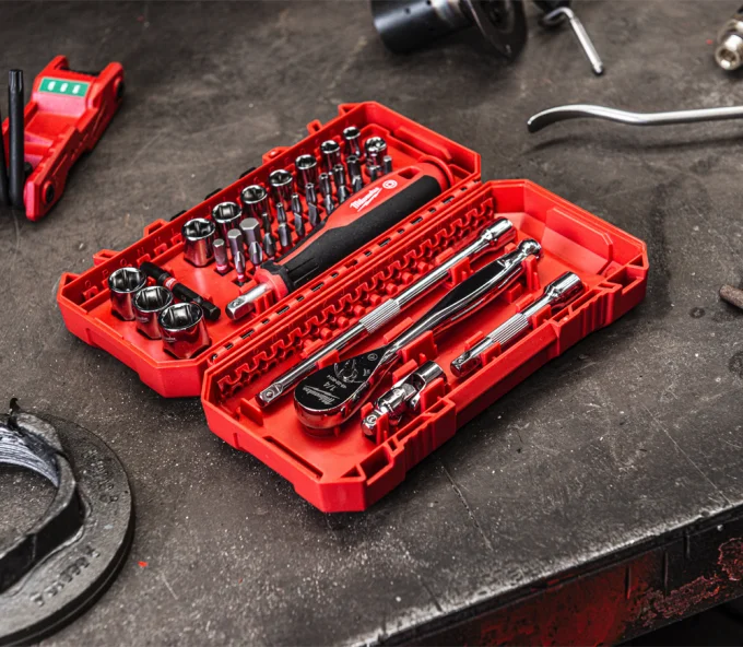 Set 38 piese 1/4" Clichet, Antrenor și Tubulare Milwaukee 4932498381-4
